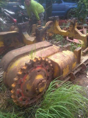 ขายช่วงล่างรถเกี่ยว 12 ht พร้อมมอเตอร์