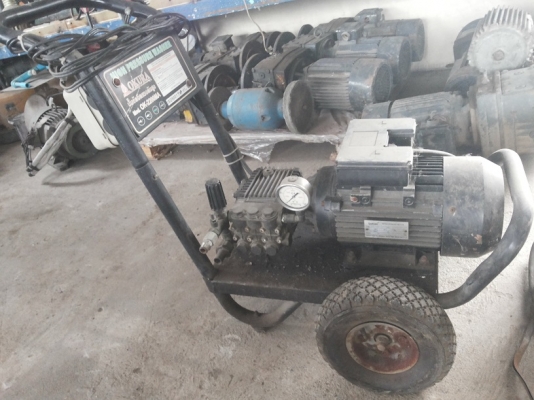 ปั้มน้ำแรงดันสูง 200 บาร์ มอเตอร์ 5 แรง