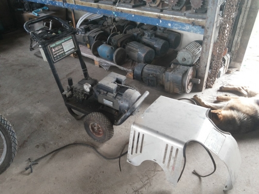 ปั้มน้ำแรงดันสูง 200 บาร์ มอเตอร์ 5 แรง