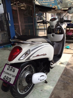 Honda Scoopy i ลายคลาสสิค รถปี55 รถสวย หัวฉีดประหยัดน้ำมัน Honda Scoopy i ลายคลาสสิค รถปี55 รถสวย หัวฉีดประหยัดน้ำมัน