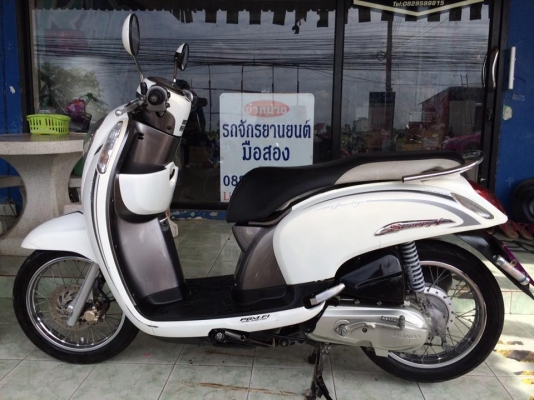 Honda Scoopy i ลายคลาสสิค รถปี55 รถสวย หัวฉีดประหยัดน้ำมัน Honda Scoopy i ลายคลาสสิค รถปี55 รถสวย หัวฉีดประหยัดน้ำมัน