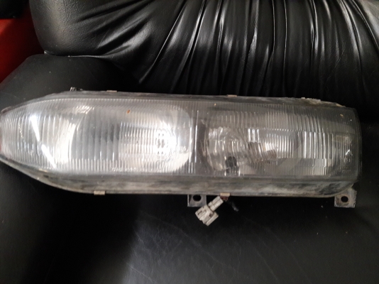 ไฟหน้าข้างซ้าย มิตซูกาแลนท์ อัลติมาร์ ใสๆ