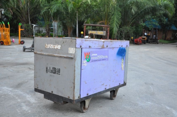 ขายเครื่องปั่นไฟ พร้อมเชื่อมได้ AIRMAN 5KV. 220v. สวยเดิมจากญี่ปุ่นยังไม่เคยใช้ในไทย 42,000เท่านั้น