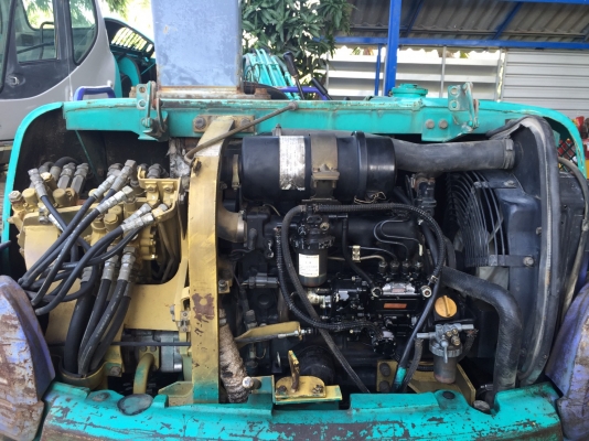 ขาย KOMATSU PC 40-7E มาใหม่  เก่าญี่ปุ่นแท้   สภาพดี   ระบบดี   สนใจโทร  089-7462641  สุวรรณี