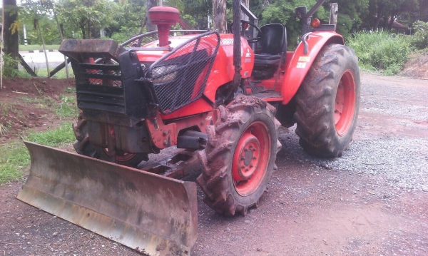 Kubota M7040 ปี51 ผานพรวน ใบดัน ยางหน้าใหม่ เล่มพร้อมโอนจร้า