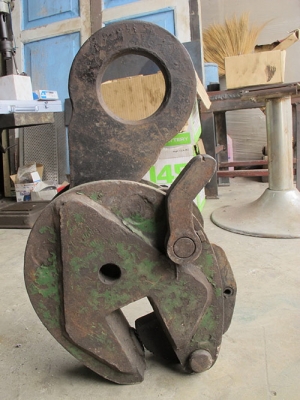 ขายตะขอยกเหล็กแนวตั้งรับน้ำหนักได้4000กิโลกรัม