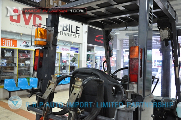 ขายรถโฟล์คลิฟท์มือสองTOYOTA รุ่น 6FG15-32649 ราคา 195,000 บาท นำเข้าจากประเทศญี่ปุ่น 100\% ไม่เคยใช้งานในประเทศไทย