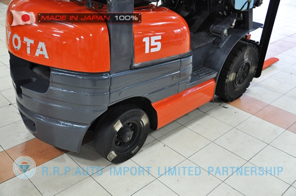 ขายรถโฟล์คลิฟท์มือสองTOYOTA รุ่น 6FG15-32649 ราคา 195,000 บาท นำเข้าจากประเทศญี่ปุ่น 100\% ไม่เคยใช้งานในประเทศไทย