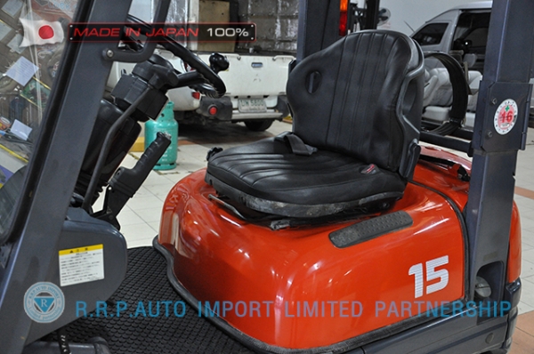 ขายรถโฟล์คลิฟท์มือสองTOYOTA รุ่น 6FG15-32649 ราคา 195,000 บาท นำเข้าจากประเทศญี่ปุ่น 100\% ไม่เคยใช้งานในประเทศไทย