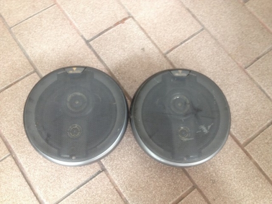 ลำโพง6นิ้ว3ทาง KENWOOD KFC J195 เก่าญี่ปุ่นสภาพดีคู่ละ