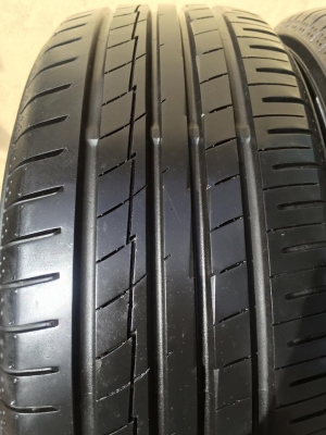 ขายยาง YOKOHAMA BLUEARTH-A 195-45-16 ปี14 สภาพเหมือนยางใหม่ ไม่มีปะ ไม่กินข้าง คู่ละ 2,000 บาท