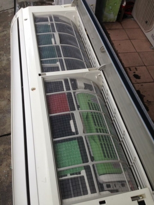 **** ขายแอร์ LG 12500 BTU ตัวTOP ****