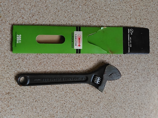 ขายประแจเลื่อน 8" lobster