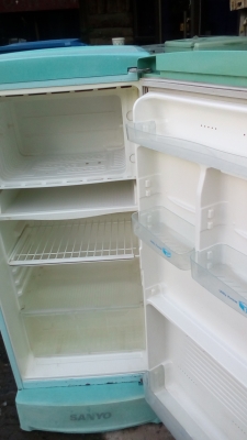ตู้เย็น SANYO 6 คิว ตู้เย็น SANYO 6 คิว
