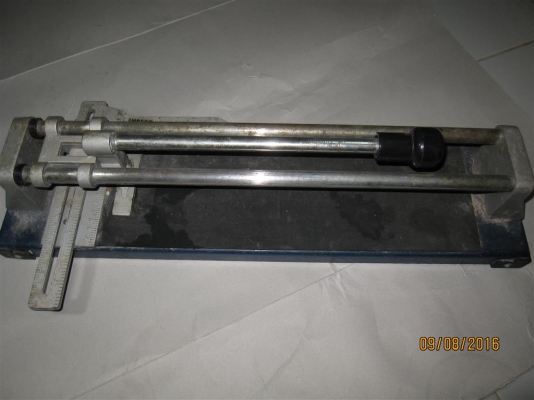 แท่นตัดกระเบื้อง Made in Taiwan ขนาดยาว 16 นิ้ว