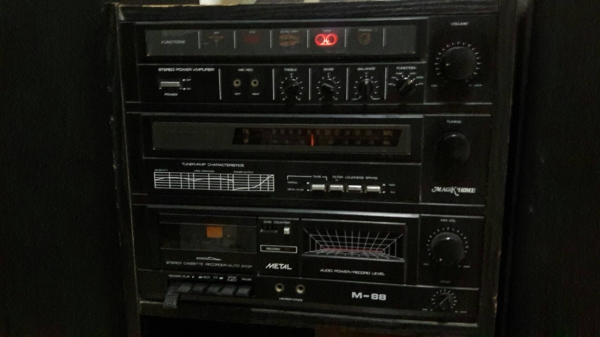 ขายสเตอริโอใหญ่ๆยกชุด