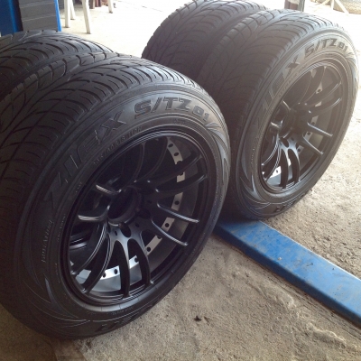 ล้อแม็กใหม่แกะกล่อง ขอบ 18" 6 รู 139 หน้า 9.5 หลัง 10.5 พร้อมยาง Falken 265 60 18