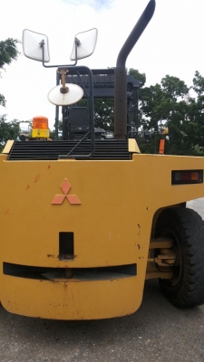 ขายรถ mitsubishi ขนาด 15 ตัน เครื่องยนต์ ดีเซล  เกียร์ ออโต้