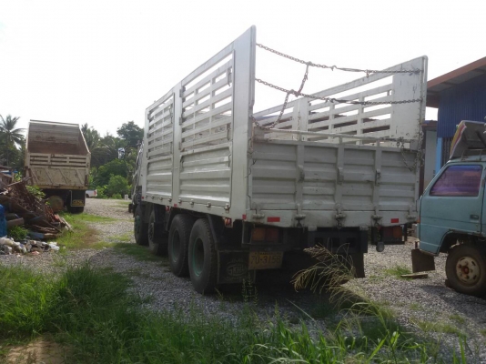 ขายกะบะไม่ดั้มรถล่องสภาพสวยๆพร้อมใช้