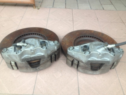 ปั้มจาน2พอตใหญ่จาน320มิล5รู114เก่าญี่ปุ่นเเท้สภาพสวยผ้าเบรคหนาๆ ปั้มจาน2พอตใหญ่จาน320มิล5รู114เก่าญี่ปุ่นเเท้สภาพสวยผ้าเบรคหนาๆ