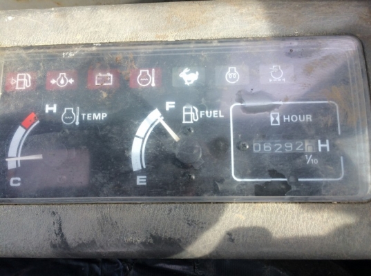 Kobelco SK45SR มีไลน์กระแทก มีตู้เก๋ง นำเข้าจากญี่ปุ่น ตอนนี้รถถึงเมืองไทยแล้วครับ สวย ๆ