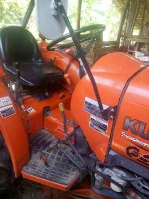 KUBOTA L3008