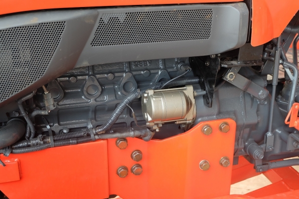 L4708 อุปกรณ์ ใบมีด + ผาน 1 ตัว ดาวน์ 10,000 บาท โทรเลย 089-0111624 ด่วนๆ