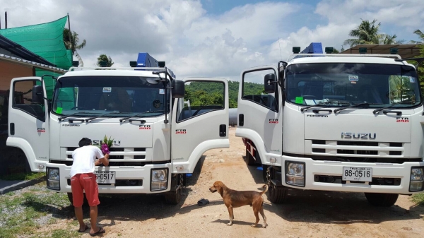 6 ล้อติดเครน 240 แรงม้า ใช้งานน้อย