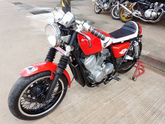 ขายคับ HONDA VRX400 แต่งCAFE RACER ท่อแต่งSUPER TRAPP ตูดมด แฮนด์หมอบ สีสวย มีชุดท้ายเดิม อินวอยส์ สรรพสามิตร ราคา 67500 บาท ส่งได้ทั่วไทยคับ สนใจติดต่อ 081-0578282 FACEBOOK ชาญณรงค์ ป๊อป ชัยอมฤต ไอดีไลน์ POPBIGBIKESAKON คับ สนใจรถสวย ถูก ดี ต้อง POP BIGB