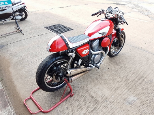 ขายคับ HONDA VRX400 แต่งCAFE RACER ท่อแต่งSUPER TRAPP ตูดมด แฮนด์หมอบ สีสวย มีชุดท้ายเดิม อินวอยส์ สรรพสามิตร ราคา 67500 บาท ส่งได้ทั่วไทยคับ สนใจติดต่อ 081-0578282 FACEBOOK ชาญณรงค์ ป๊อป ชัยอมฤต ไอดีไลน์ POPBIGBIKESAKON คับ สนใจรถสวย ถูก ดี ต้อง POP BIGB