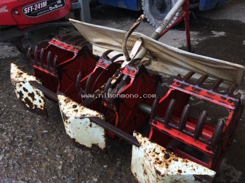 เครื่องกำจัดวัชพืชในร่องข้าว ROBIN  RC04 รหัสสินค้า 80803216 Tel.086-8150487  Line ID: nihonmono