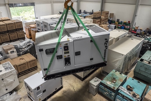 เครื่องปั่นไฟ 1ุ6KVA 3เฟส รับประกันสินค้า 1ปี เครื่องปั่นไฟ 1ุ6KVA 3เฟส รับประกันสินค้า 1ปี