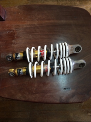 ขายโช๊คหลัง