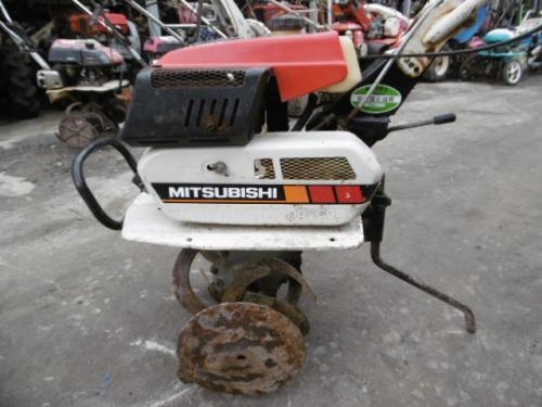 เครื่องพรวนดิน MITSUBISHI  MM220  รหัสสินค้า 80903533  Tel.086-8150487  Line ID: nihonmono