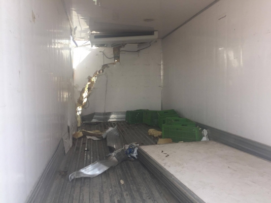 ขายตู้ทำความเย็น ยาว5.65 ถอดลงจากอีซุ175 ตามสภาพ