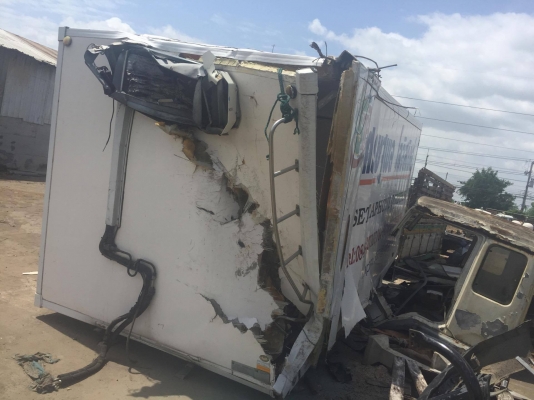 ขายตู้ทำความเย็น ยาว5.65 ถอดลงจากอีซุ175 ตามสภาพ