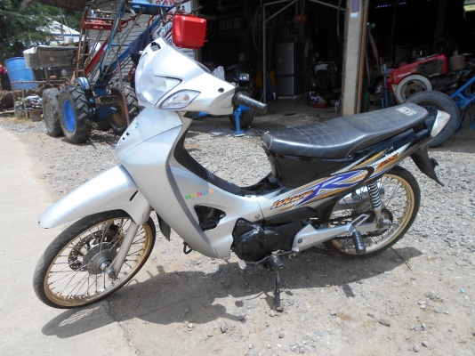 เวบ125 กุนเจให่ญสภาพสวยๆครับราคาต่อรอง 0810074646 อ่างทอง เวบ125 กุนเจให่ญสภาพสวยๆครับราคาต่อรอง 0810074646 อ่างทอง