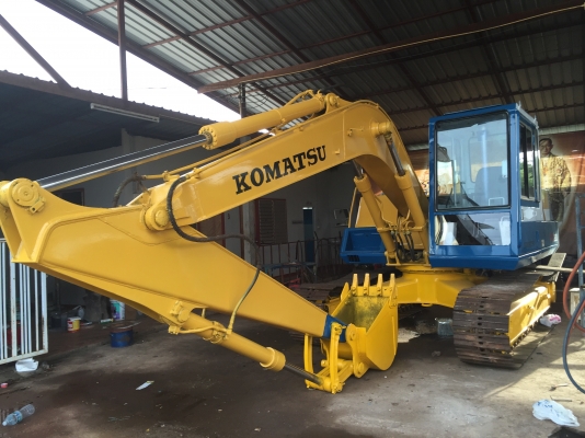 Komatsu 120 -3 โซ่ใหม่ แทรคใหม่ เครื่องดี โรลเลอรใหม่