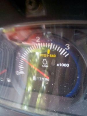 ขาย 255,000 KUBOTA  L 3008 พร้อมอุปกร ผาน 5 และใบมีด 1,200ชม.เล่มทะเบียน รถสวยพร้อมใช้เอกสารพร้อมโอน 090-772-3710 090-772-3708