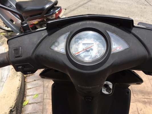 ขาย HONDA CLICK 110 CC ปี 2551 เครื่องเดิม ทะเบียนครบ