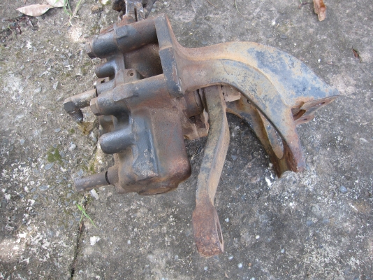 ขาย 4000. กระปุกพวงมาลัยเพาเวอร์ ฮีโน่ 6 ล้อใหญ่ ใส่ 10 ล้อได้