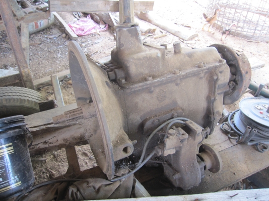 เกียร์อีซูซุ 6 ล้อหัวยาว เกียร์ 5 และเกียร์ถอย มีเสียงดัง.   ขาย 3800