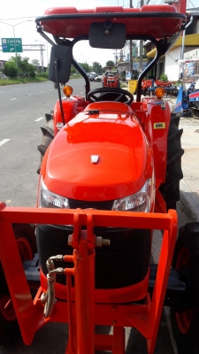ขายรถแทรกเตอร์ kubota 4708 SP