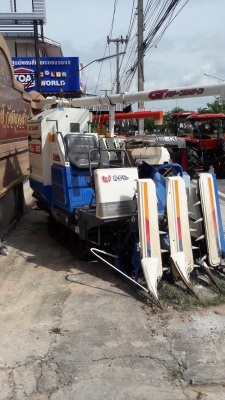 รถเกี่ยวข้าว ISEKI FRONTIER 20 รถเกี่ยวข้าว ISEKI FRONTIER 20