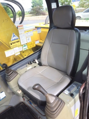 ขายรถแบคโฮ KOBELCO SK135SR YY04 ปี 2006 รถเก่าญี่ปุ่นไม่เคยใช้งานในไทย  สภาพสวยพร้อมใช้งาน มีVDOการทำงานครับ