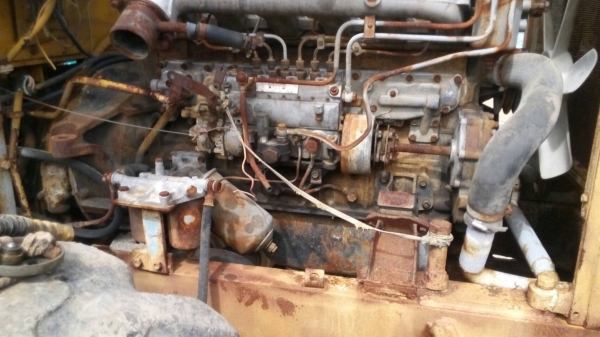 ขายรถตักล้อยาง CAT-922 ขายตามสภาพอุปกรอยู่ครบหมด เครื่องติดได้ รถวิ่งได้ไม่มีเวลาซ่อมครับ ขายไม่แพง