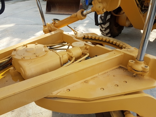 มาใหม่!!รถเกรด Caterpillar 140G นำเข้าจาก USA แท้ เก๋งมีแอร์ Sacarifier ใหม่ของแท้ สภาพสวย ไม่เคยใช้งานในไทย