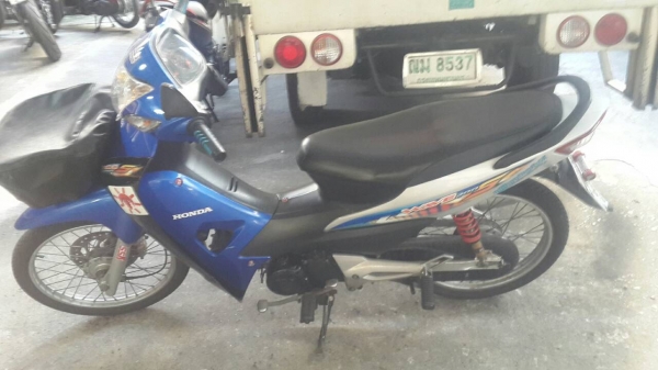 ขาย Honda Wave 100 S U-BOX ปี 50 สตาร์ทเท้า เครื่องดี ภายนอกใช้ได้ เล่มพร้อมชุดโอน ขาย Honda Wave 100 S U-BOX ปี 50 สตาร์ทเท้า เครื่องดี ภายนอกใช้ได้ เล่มพร้อมชุดโอน