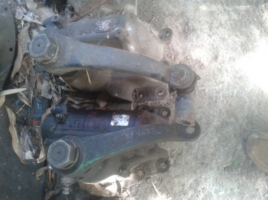 กระปุกพวงมาลัย 175-195 isuzu