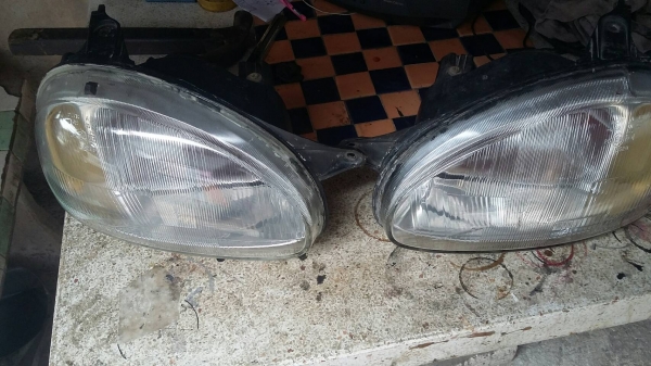 ไฟหน้าopel corsa